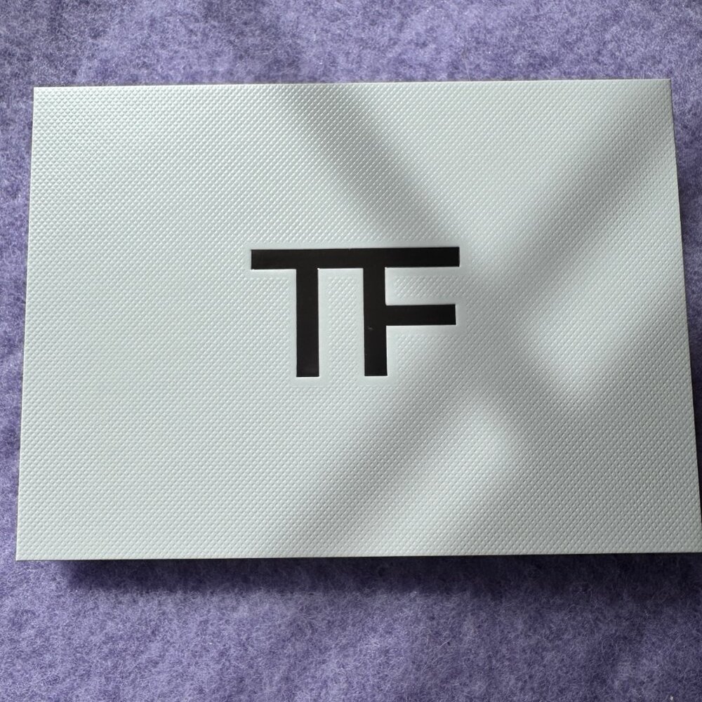 TOM FORD cosmetic case/pouch - Picture 4 of 4
